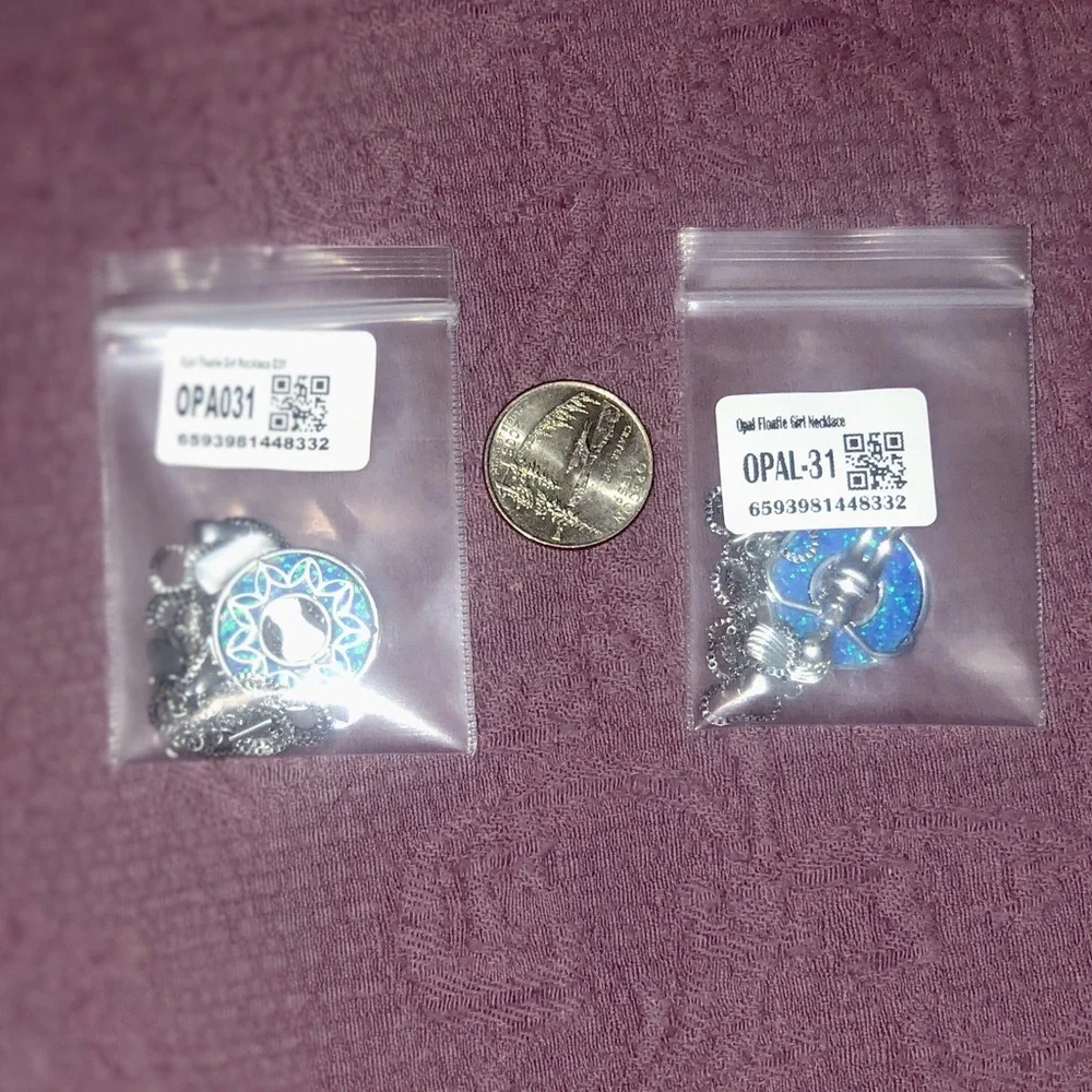 🆕 Opal Poolside Necklace 💙 - Picture 6 of 6